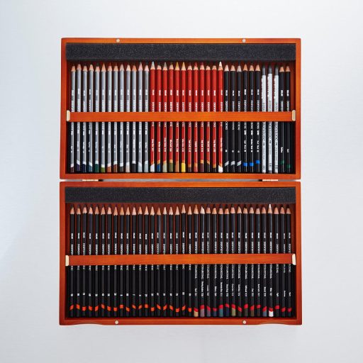 Derwent Skicc Kollekció - 72 darabos fadobozos készlet